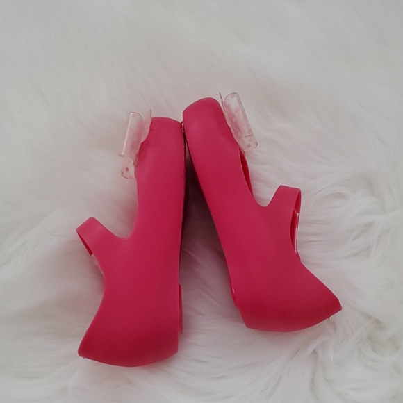 Size 6T - Picture 2 of 3